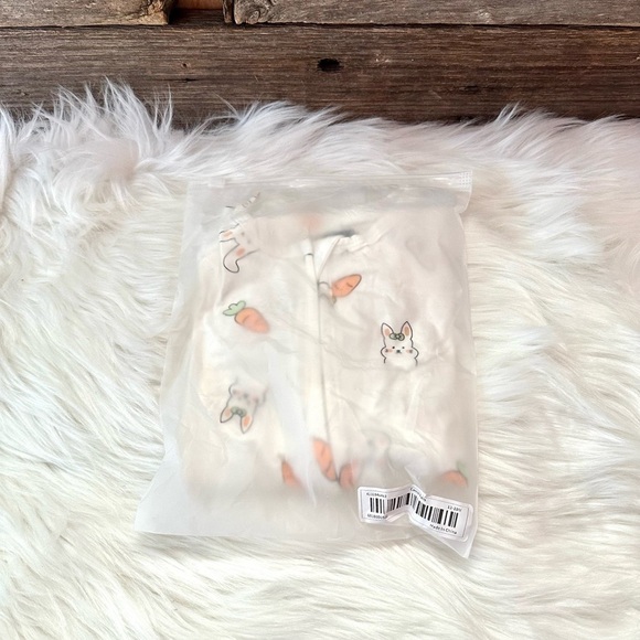 STAINF | 🥕 Bamboo Convertible Zip Easter Romper - Picture 6 of 6